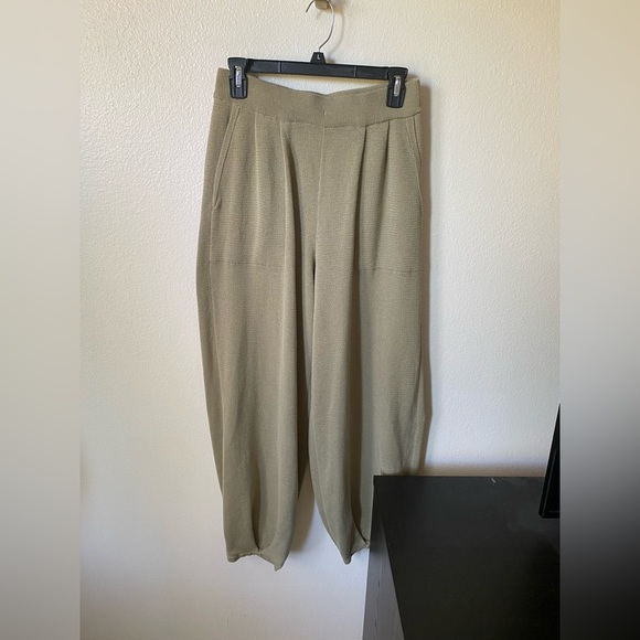 FP Beach Free People Women’s Frey’s Sweater Pants Joggers Green Size M Lounge - Picture 2 of 10